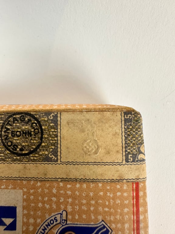 WW2 German "FFF" Virginia cigarettes