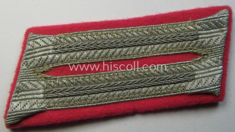 Attractive - and fully matching! - pair of WH (Heeres) EM- (ie. NCO-) type dress- (ie. 'Ausgeh- o. Waffenrock'-related) collar-tabs (ie. 'Kragenspiegel') as was intended for usage by a: 'Soldat der Panzer- o. Panzerjäger-Truppen'