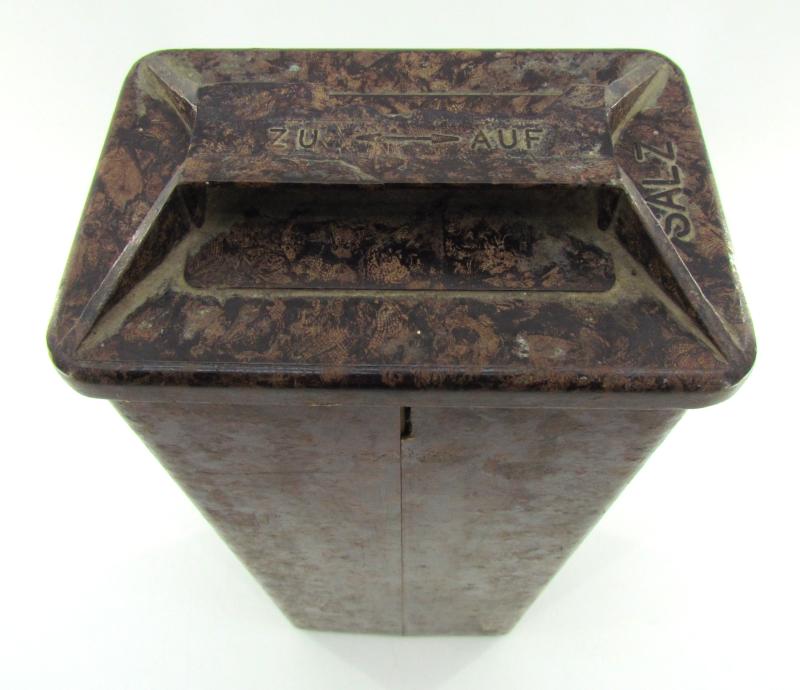 Bakelite Salt Container (Salz Behälter)....Rare!!