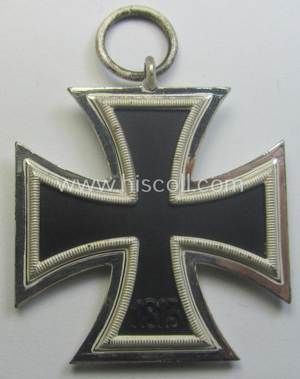 'Virtually mint', 'Eisernes Kreuz II. Klasse' being a maker- (ie. '100'-) marked example as produced by the: 'Wächtler & Lange'-company