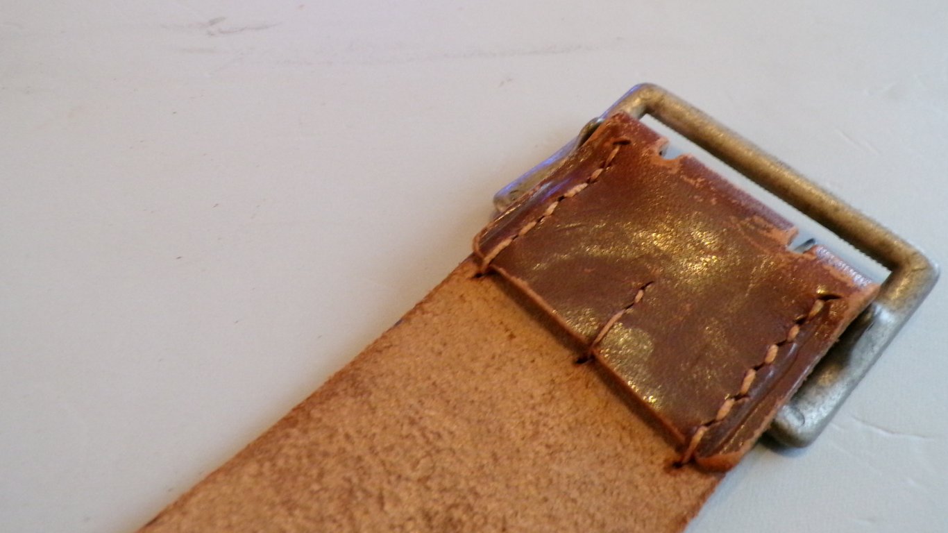 Heer / L.W Zweidornschnalle (double claw belt)