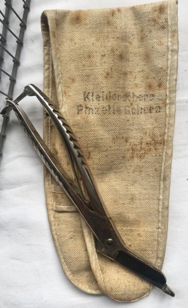 WH (Heer)/LW First Aid Kit 'Verbandkasten'