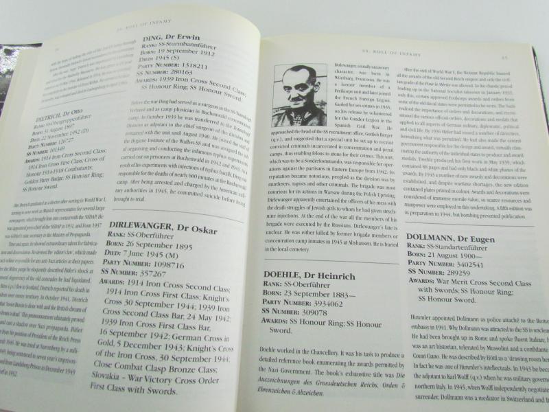 Book : SS Roll of Infamy