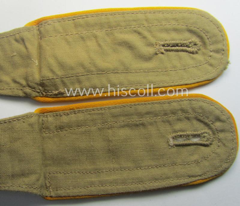 Pair of WH (Luftwaffe) 'tropical-styled' shoulderstraps (as was specifically for usage on the tropical-shirts ie. tunics) as was intended for usage by an: 'Uffz. der Flieger- o. Fallschirmjäger-Trpn.'