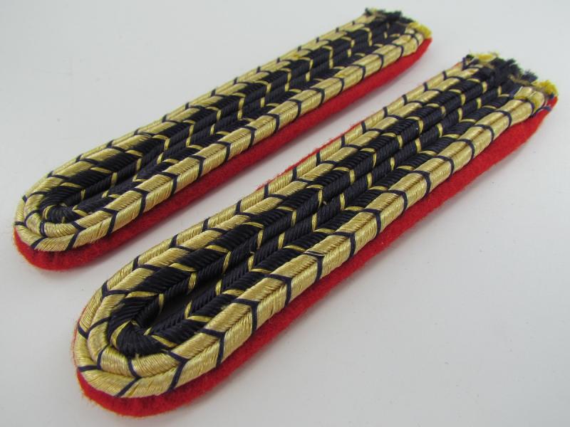 Reichsbahn Pay Group Shoulder Board Set