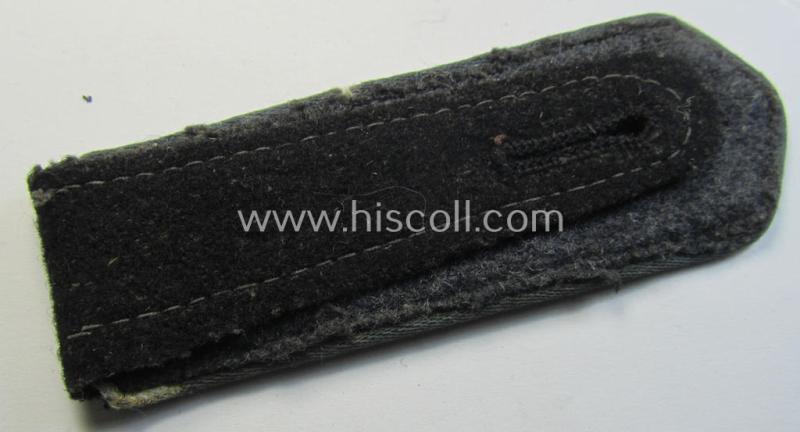 Attractive - albeit regrettably single! - WH (Luftwaffe ie. Hitlerjugend-) related- and unusally 'cyphered', so-called: 'Flakhelfer'-shoulderstrap as was intended a: 'Flakhelfer' (ie. later-war-period, youthful, anti-aircraft staff-member)