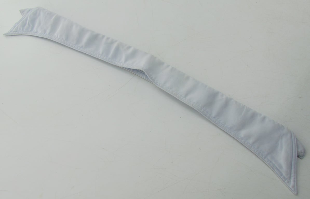 Blue-White coloured Shirt Collar (1942)