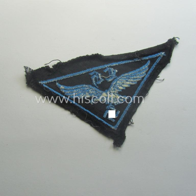 WH (LW- ie. Hitlerjugend-) related, machine-embroidered breast-badge: 'Flakhelfer'