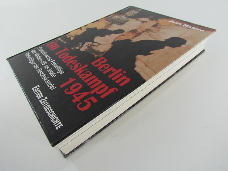 Book : Berlin im Todeskampf 1945