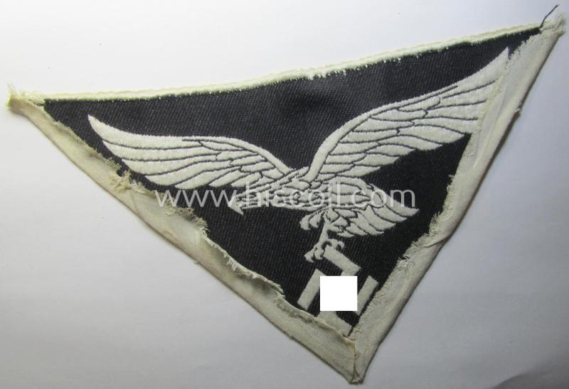 Attractive - and fairly large-sized! - example of a (typical) linnen-based WH 'Luftwaffe'-related sport-shirt badge (ie. 'Brustadler für Sportanzug') as was executed in the neat 'BeVo-weave pattern