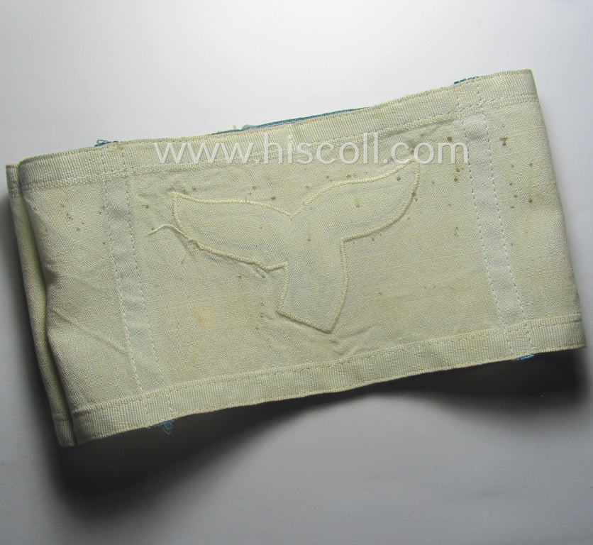 Superb, WH (Luftwaffe) armband (or: 'Dienst-Armbinde') as was (presumably) intended for (graduated-) staff-members serving within one of the air-force, officers'-cadet-schools