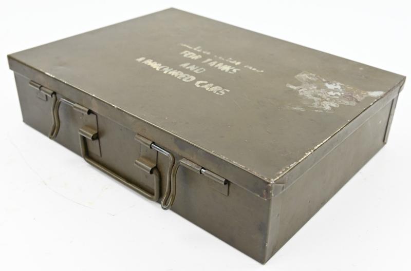 Canadian WW2 First Aid Box Tanks & Armored Cars