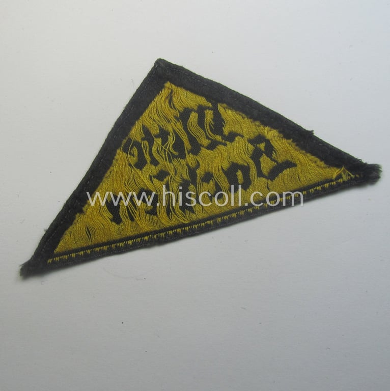 Early-pattern, 'HJ' ('Hitlerjugend') district-triangle (ie. 'Gebietsdreieck') entitled: 'Mitte Sachsen'