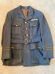 AUTHENTIC ORIGINAL WWII BRITISH RAF FLIGHT LIEUTENANT PILOTS...