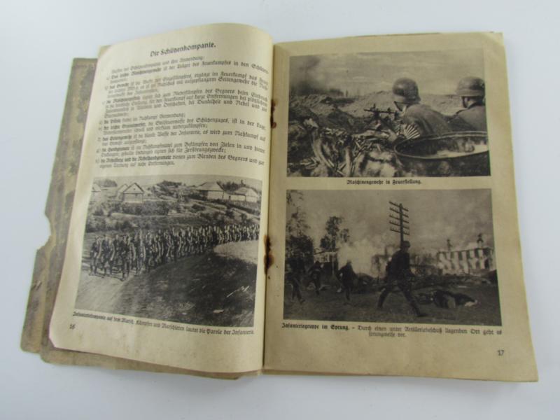 Book : Die Infantrie : Weapons Booklets of the Army