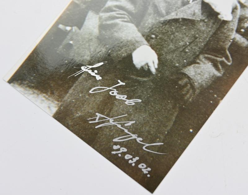 Signature of Waffen-SS KC Recipient 'Hans Siegel'