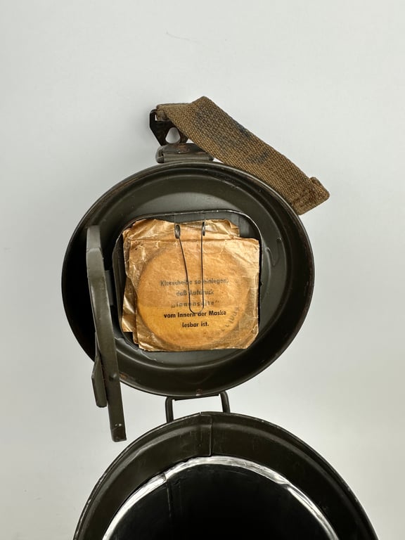 WW2 German Gasmask Named "Ogfr. Lonarz"