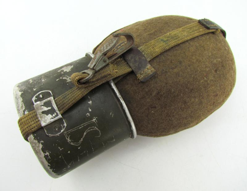 Wehrmacht M31 Canteen by SSL 41