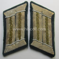 Truly used- and/or worn pair of WH (Heeres)...