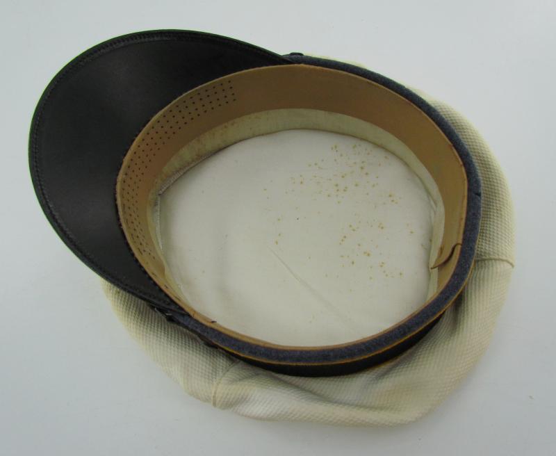 Luftwaffe EM/NCO White Topped visor cap for pilot/paratrooper