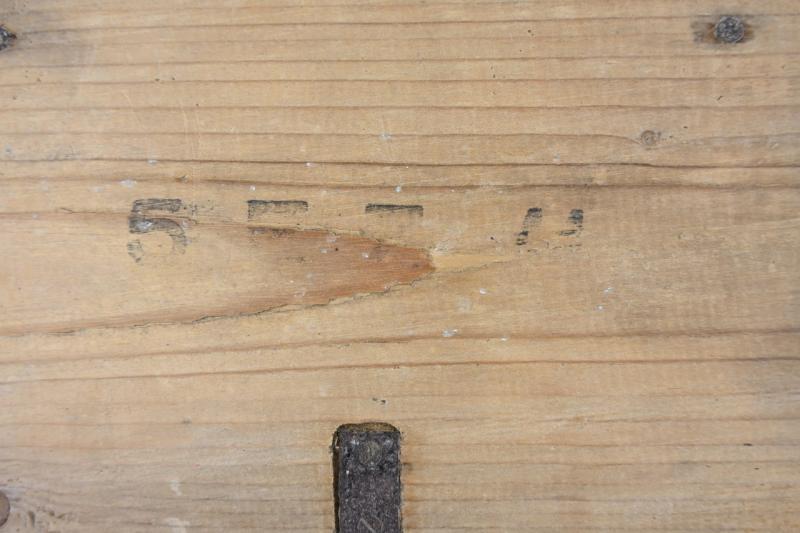 German WH Entlastungzunder 44 Ammunition Box