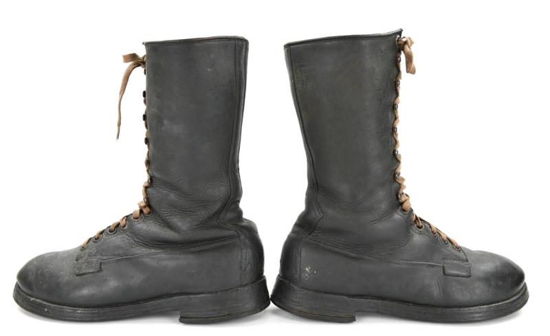 US WW2 High Laced Leather Boots 1943