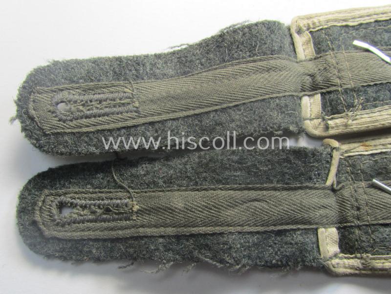 Pair of typical later-war-period- (ie. 'M44'-pattern) WH (Heeres) NCO-type shoulderstraps as was intended for usage by an: 'Oberfeldwebel eines Infanterie-Rgts.'