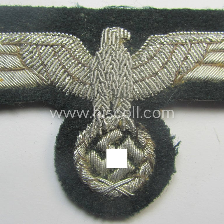 WH (Heeres) officers'-type, hand-embroidered breast-eagle (ie. 'Brustadler für Offiziere') as was executed in bright-silverish-coloured braid as was intended for usage on the various officers'-pattern tunics