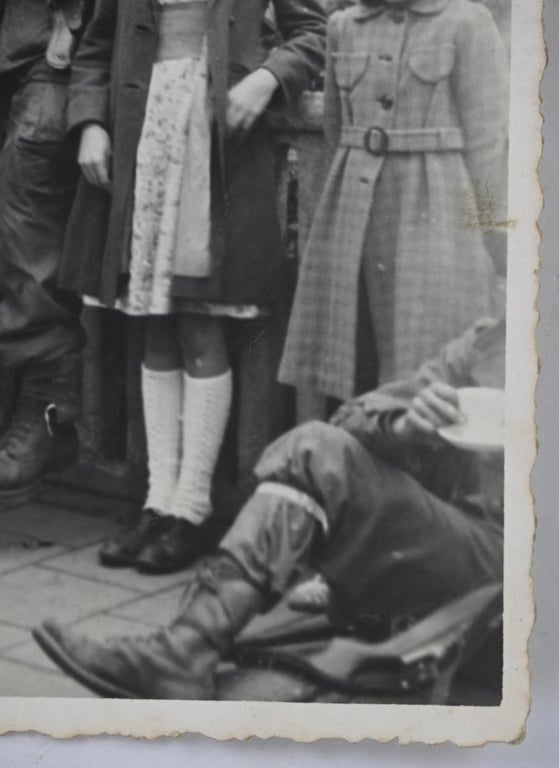 US WW2 101st Airborne Division Picture Eindhoven