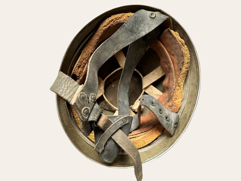 British Airborne Paratrooper Helmet -1943-