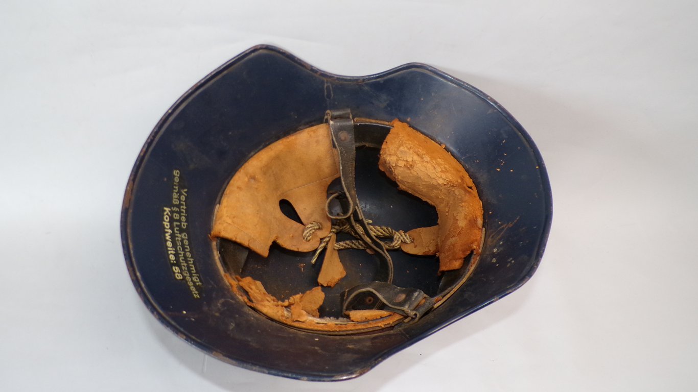 Luftschutz Helmet (Gladiator)