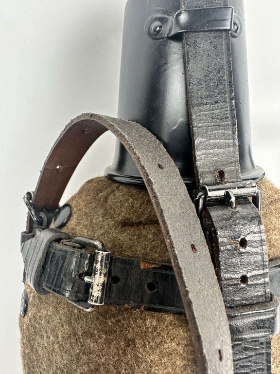 Original German WW2 Medical Canteen (ESB 40)