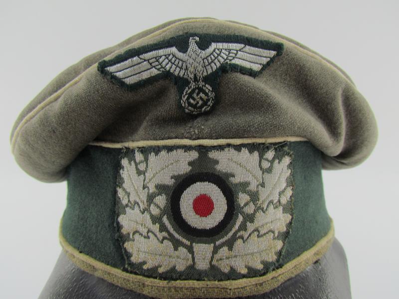 Wehrmacht (Heer) Infantry Officer 'Crusher' Visor Cap
