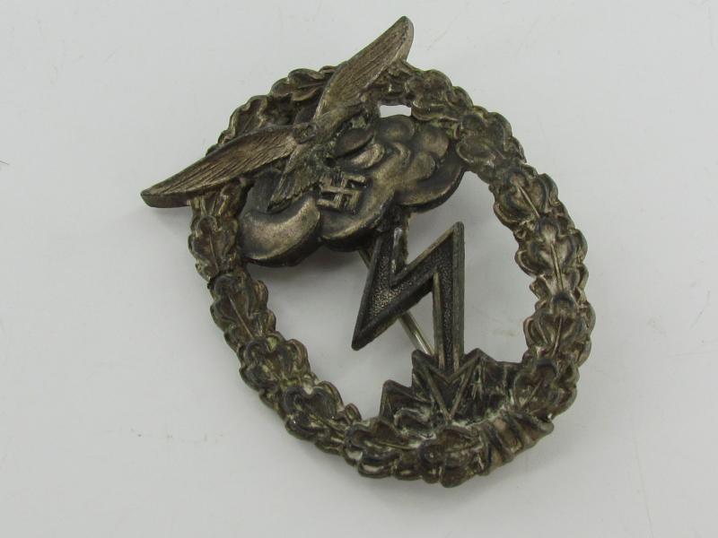 Luftwaffe Ground Assault Badge ( Juncker )
