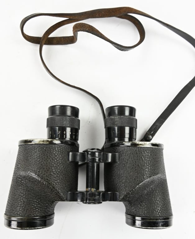 US Navy WW2 Mk3 6x30 Binocular in Case