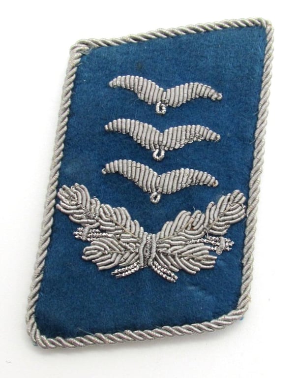 Luftwaffe Sanitäter Collar Tabs "Hauptmann".