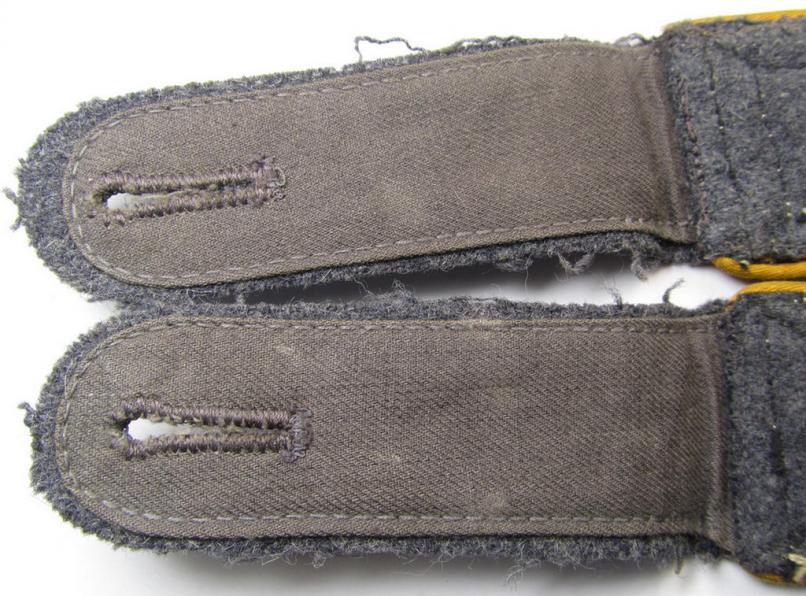Attractive - and fully matching! - pair of WH (Luftwaffe) neatly 'cyphered', NCO-type shoulderstraps as was intended for usage by a: 'Feldwebel der Flieger- o. Fallschirmjäger u. Mitglied einer LW-Kraftfahrschule'