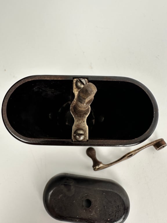 Wehrmacht Coffee Grinder'Tramp'