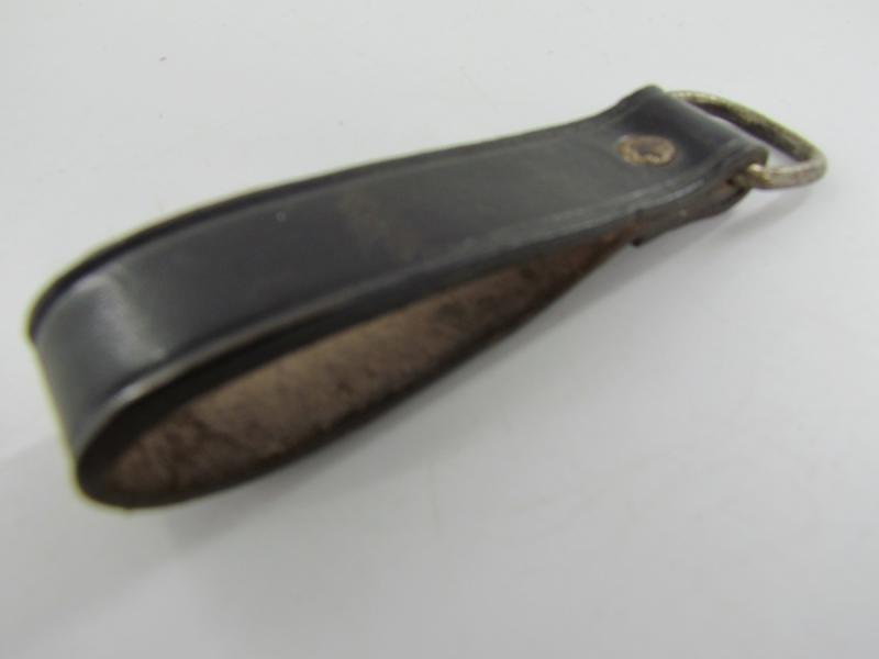 D ring Belt Loop for the Shoulder Strap