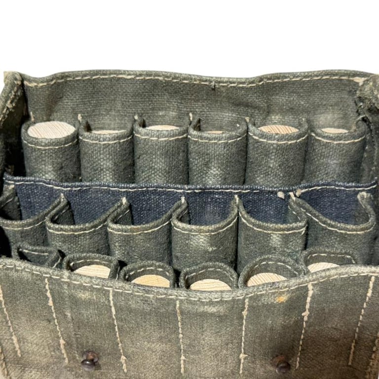 Flare gun Ammo Pouch