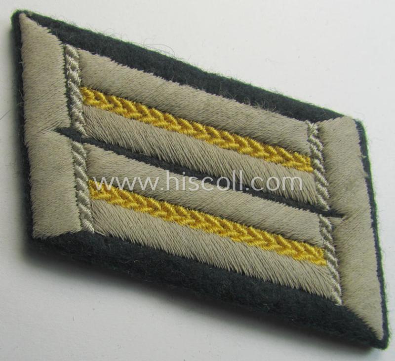 Neat - and fully matching! - pair of WH (Heeres) collar-tabs (ie. 'Kragenspiegel für Offiziere') as was piped in the bright-yellow-coloured branchcolour as was intended for usage by an: 'Offizier der Nachrichten-Truppen'
