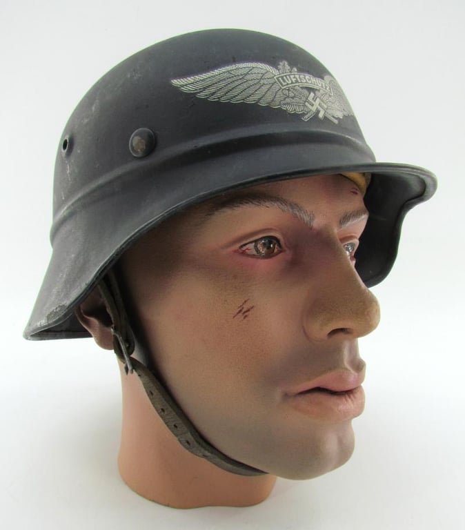 M40 ‘beaded’ Luftschutz steel helmet hkp64