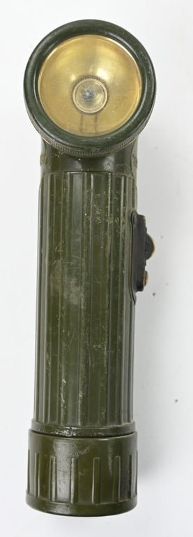 US WW2 TL-122 B Flashlight