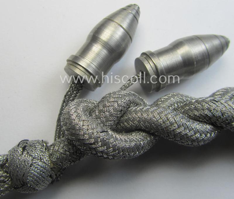 WH (Heeres) 'Schützenschnur - Stufe 7' (of the first pattern) having a double 'shell'-device period-attached