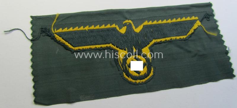 WH (Kriegsmarine) ie. 'Küsten-Art.'-related breast-eagle (ie. 'Brustadler für Mannschaften u. Uffz. der Küsten-Artillerie-Truppen') being a 'standard-pattern-example as executed in the 'BeVo'-weave-pattern on a field-grey-coloured background