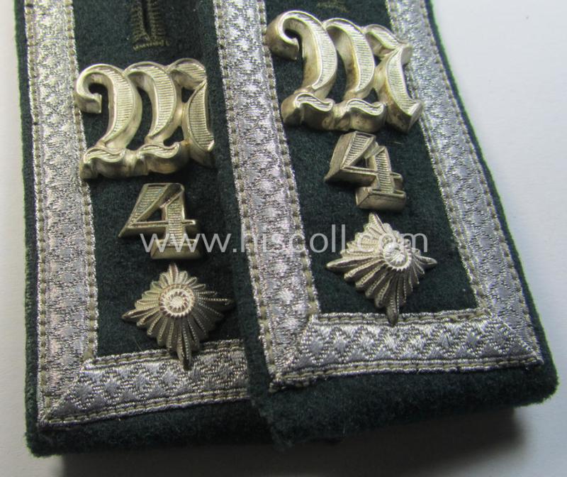 Superb - and/or fully matching! - pair of (early- ie. pointed-styled) WH (Heeres) NCO- (ie. 'M36'- or: 'M40'-) pattern, 'cyphered' shoulderstraps as was intended for usage by a: 'Feldwebel des Maschinengewehr-Batallions 4'