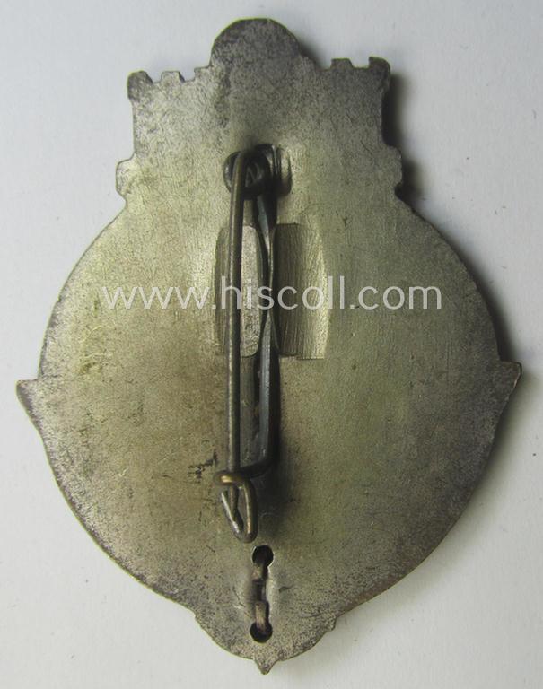 Rarely found, HJ- ie. BDM (ie. 'Hitlerjugend' or: 'Bund Deutscher Mädel') related day-badge: 'Reichskampf Hamburg 1938'