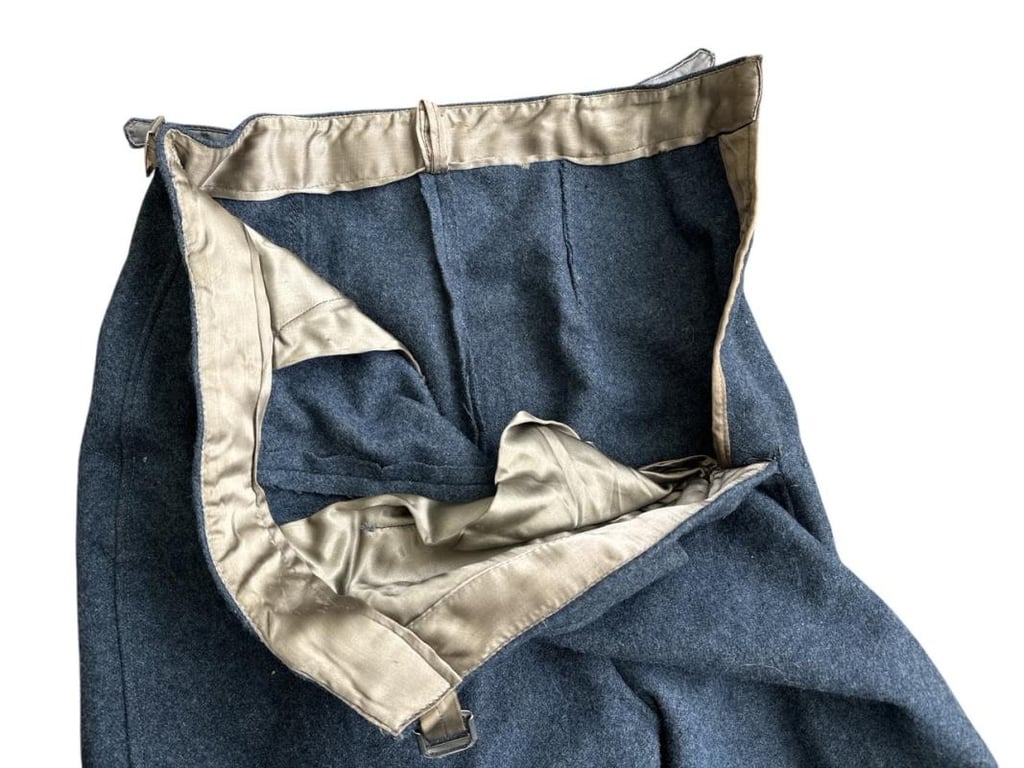 Luftwaffe Flakhelferin (AA helper) M44 trousers