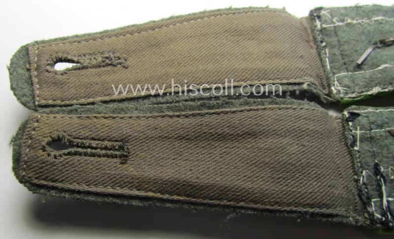 Pair of WH (Heeres) NCO-type shoulderstraps: 'Feldwebel der Panzergrenadier-Truppen'