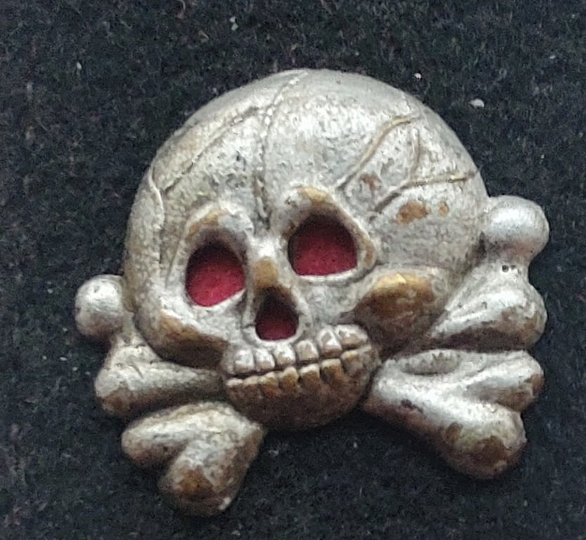 Wehrmacht Panzer wrap pink piped collar tabs